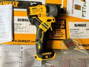 c vặn vít dùng pin DeWALT DCF801