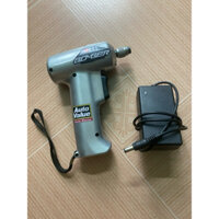 máy vặn vít mini nhật bãi( máy pin sạc đầy đủ)