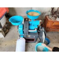 Máy xát gạo gia đình Toàn Phát đời mới