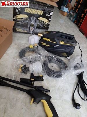 Máy xịt rửa xe Martin M18