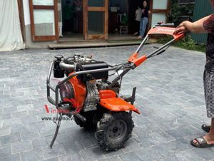 Máy xới đất Husqvarna TF544