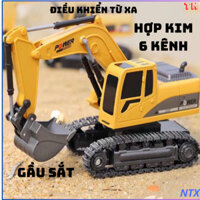 Máy xúc điều khiển từ xa hợp kim 6 kênh gầu sắt đồ chơi cho bé full phụ kiện