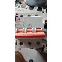 MCB 3P LS 63A. MCB Hanger 32-20A.hàng mới nguyên hộp