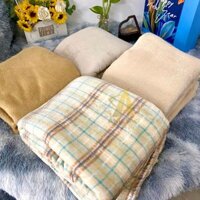 Mền tuyết 1m6x2m Ánh Sao nhiều hoạ tiết giao màu ngẫu nhiên - Kem