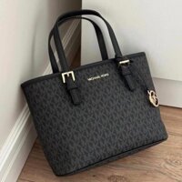 Michael Kors - Túi MK Jet Set Travel Extra Small Logo Top Zip Tote Bag In Black - (Size: 27 x 19 x 10cm)