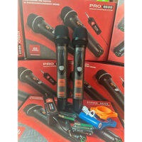 Micro đa năng , J 6600 phù hợp với mọi loại loa kéo và âm ly gia đình, tay mic bằng kim loại
