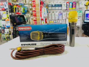 Micro karaoke có dây Sunrise SM-228