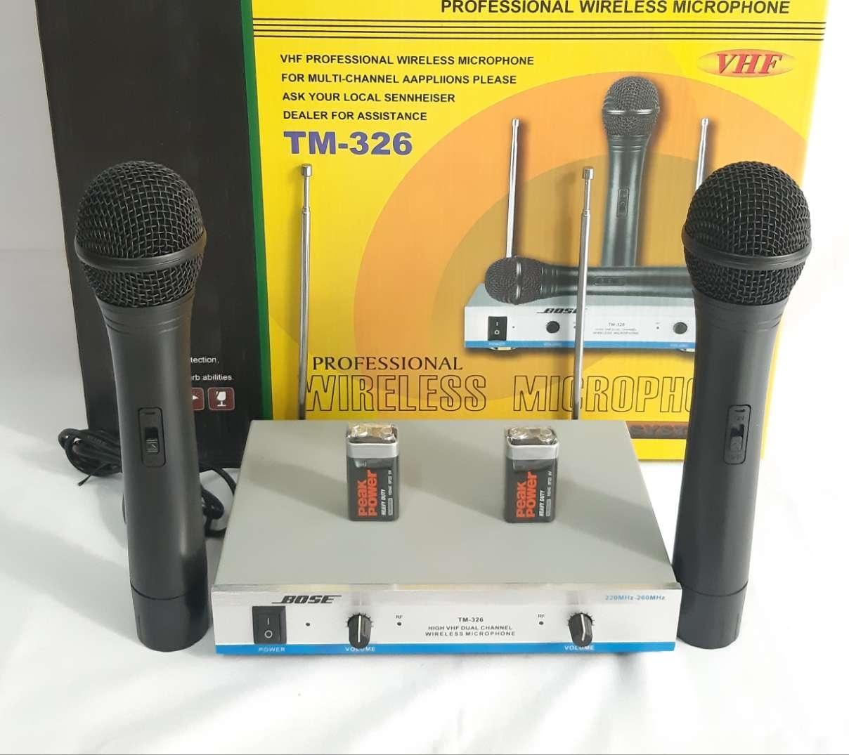 Micro karaoke không dây Bose TM-326