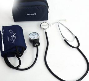 Máy đo huyết áp bắp tay Microlife AG1-20