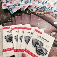 Miếng dán gương oto chống nhoè nước