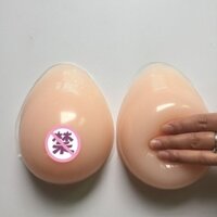 Miếng Dán Ngực Giả Bằng Silicone Dày Dặn Cho Nam Nữ