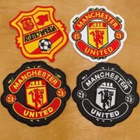 Miếng Dán Ủi Quần Áo Túi Xách Mũ Lưỡi Trai Thêu Tay Câu Lạc Bộ Bóng Đá Manchester United retro