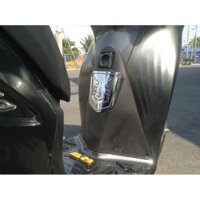 Miếng ốp nắp bình xăng xe SH đời 2020