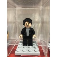 Mini Lego minifigures banner