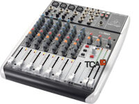 Mixer Karaoke Behringer Xenyx Q1204USB