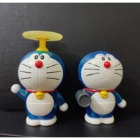 Mô hình Doraemon chong chóng và súng bắn hơi