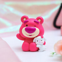 Mô Hình Gấu Dâu Mini Và Thỏ Trang Trí Xe Hơi Bàn Học Quà Tặng Hàng Chính Hãng - mẫu 4