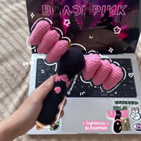Mô hình gậy cỗ vũ lightstick BLACKPINK bằng len ( nhận đặt theo yêu cầu )