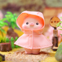 Mô hình heo mặc áo mưa hồng dễ thương tiểu cảnh, bày bàn làm việc, bàn học, tủ sách, taplo ô tô