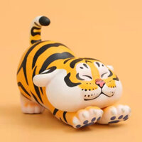 Mô hình hổ con dễ thương ưỡn mình 52TOYS