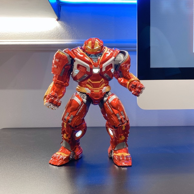 Xuất hiện mô hình bộ giáp HulkBuster của Iron Man