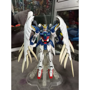 Mô hình lắp ráp Bandai Gundam MG Wing Zero