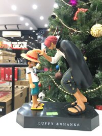 MÔ HÌNH LUFFY & SHANK