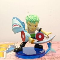Mô hình One Piece - Zoro chém cá dòng móc khoá chính hãng
