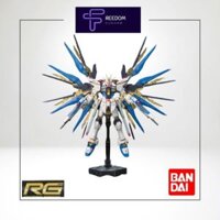 Mô Hình RG 1/144 Strike Freedom Gundam Bandai
