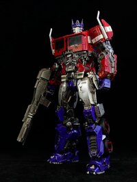 Mô hình Transformer - M09 FREEDOM LEADER OPTIMUS PRIME