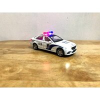 Mô hình xe cảnh sát Mercedes - Benz C260L _ Tỷ lệ 1:32