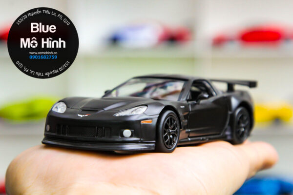 Mô hình xe Chevrolet Corvette 1:36