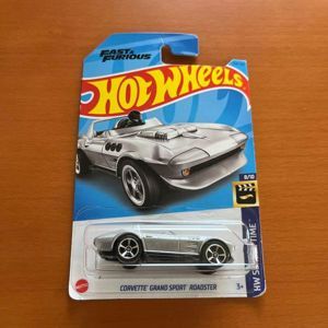 Mô hình xe Hot Wheels '11 Corvette Grand Sport