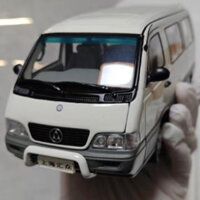 Mô hình xe khách Mercedes Benz MB100 tỉ lệ 1:24