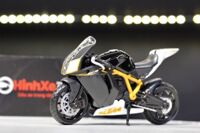 Mô hình xe KTM 1190 RC8 R 1:18 Bburago