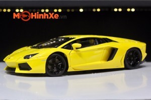Mô hình xe Lamborghini Aventador LP700-4 1:18 Welly-FX
