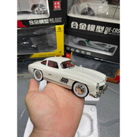 Mô hình xe Mercedes-Benz 300SL tỉ lệ 1:24 Chezhi