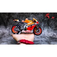 Mô hình xe Repsol Honda Rc213v 2014 1:12 Tamiya D098a