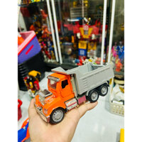 Mô hình xe tải Driven by Battat Micro Dump Truck Toy Dump Truck with Lights, Sounds