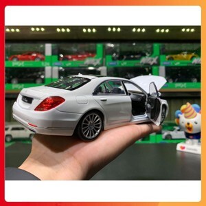 Mô hình xe Welly Mercedes-Benz S500 1:24