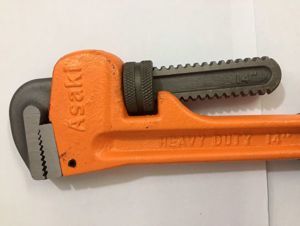 Mỏ lết răng Asaki AK-634 C2-14inch (Cam)