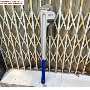 Mỏ lết răng cán bọc nhựa C-Mart B0001-48 48 inch