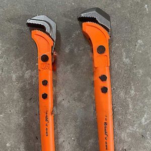 Mỏ lết răng tự động Asaki AK-8319