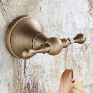 Móc áo Kanly GCK01