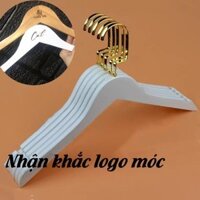 Móc gỗ trắng KTN đầu móc vàng 44.5cm (bộ 10 móc)