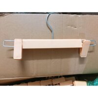 MÓC  KẸP NHỰA TRE VÀNG CAO CẤP TREO QUẦN 20C =110K