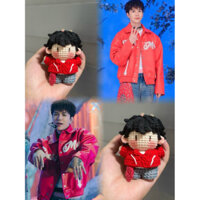 móc khoá anhtus chibi bằng len anh trai say hi