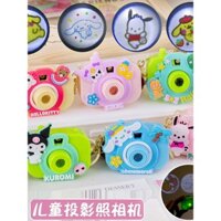 Móc khóa đồ chơi camera chiếu sáng hoạt hình, mặt dây chuyền túi xách, quà tặng trẻ em, quà khuyến mại nhỏ, cung cấp cho người bán đường phố