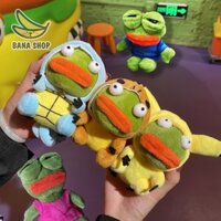Móc khoá gấu bông ếch xanh Pepe sad frog em bé con trai gái pikachu rùa khủng long pokemon cho vozer