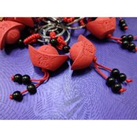 Móc Khóa Gỗ thỏi vàng đỏ đem lại tài lộc may mắn